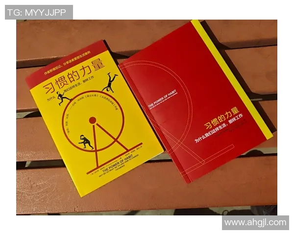 揭秘足坛巨星鲜为人知的日常生活习惯与成功背后的秘密力量 揭秘足坛巨星鲜为人知的日常生活习惯与成功背后的秘密力量