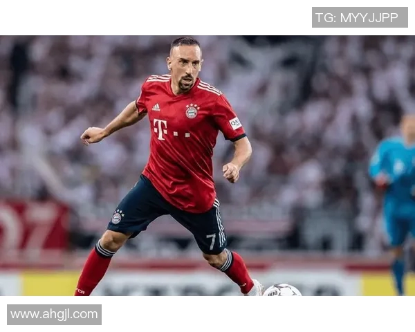 球星足球性价比分析:哪些球员物超所值,哪些值得投资 球星足球性价比分析:哪些球员物超所值,哪些值得投资